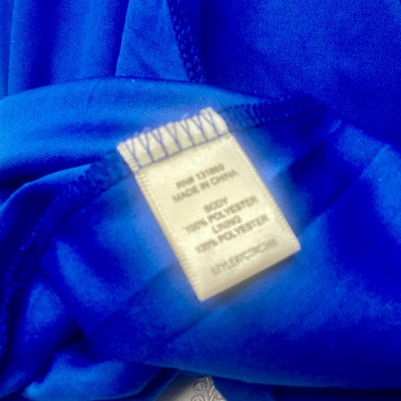 (NWT) blue wiht glitter,adjustable straps,open under the bust - Picture 6 of 6